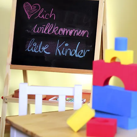 Vch格赖夫斯瓦尔德酒店 酒店 3*