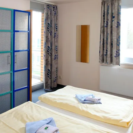 Vch格赖夫斯瓦尔德酒店 酒店 3*