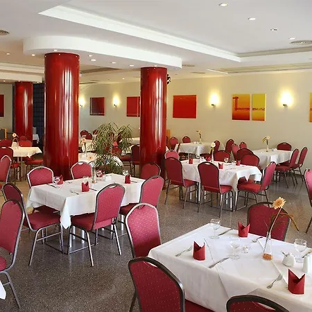 Vch格赖夫斯瓦尔德酒店 格赖夫斯瓦尔德