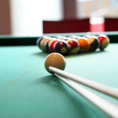 Vch格赖夫斯瓦尔德酒店 3*